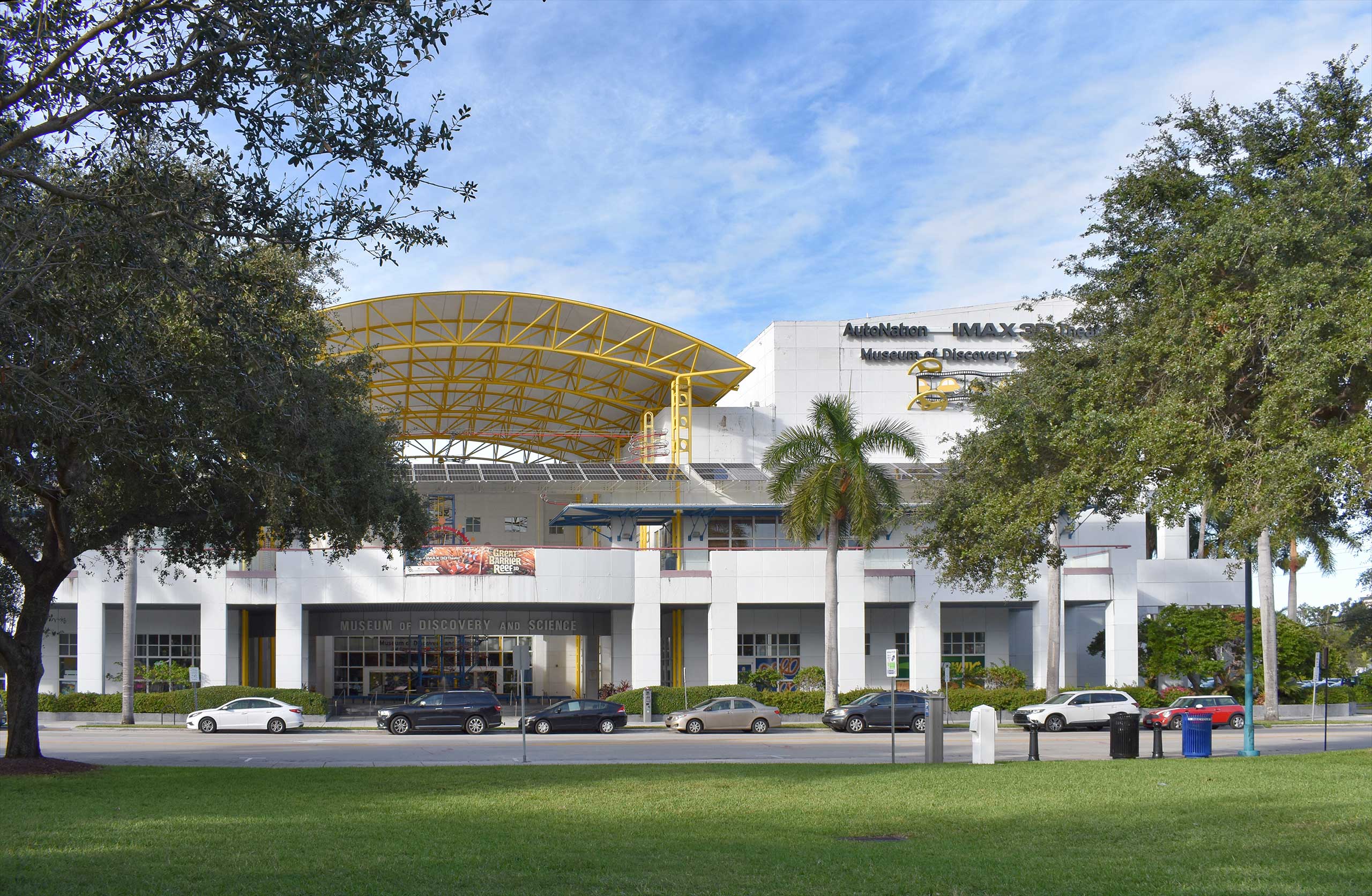 Museum of Discovery and Science brings STEMobile to Florida youth